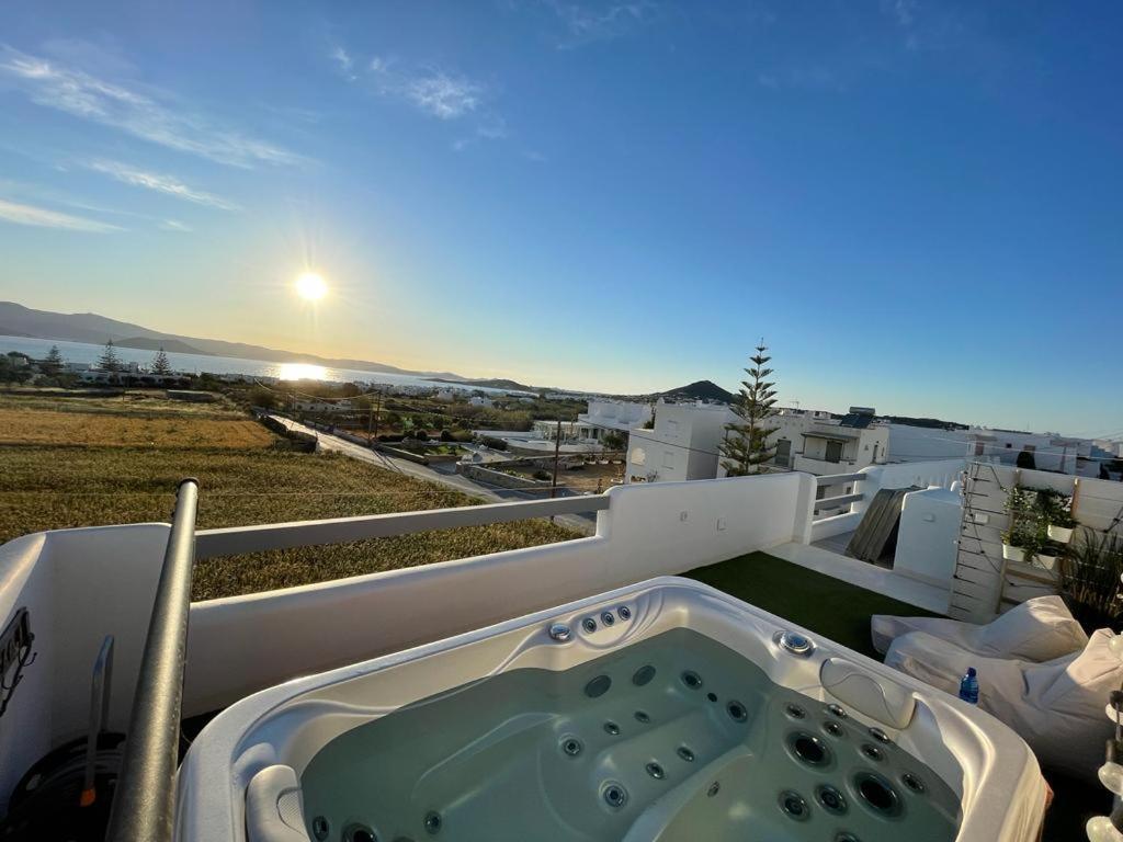 The Nine Graces - Agia Anna - Option With Private Pool Or Hot Tub Villa Ngoại thất bức ảnh